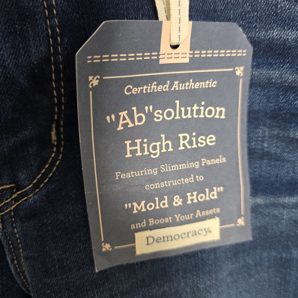 NWT Democracy Itty Bitty Bootcut Women's Jeans Size 6 - Picture 8 of 10